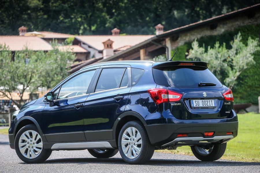  Suzuki SX4 S-Cross 2016 года  (фото 5 из 30)